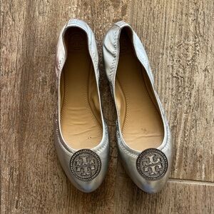Tory Burch Silver Ballet Flats 9.5